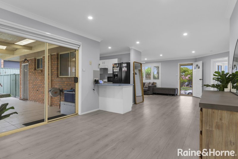 Photo - 68 Oakville Road, Edgeworth NSW 2285 - Image 6