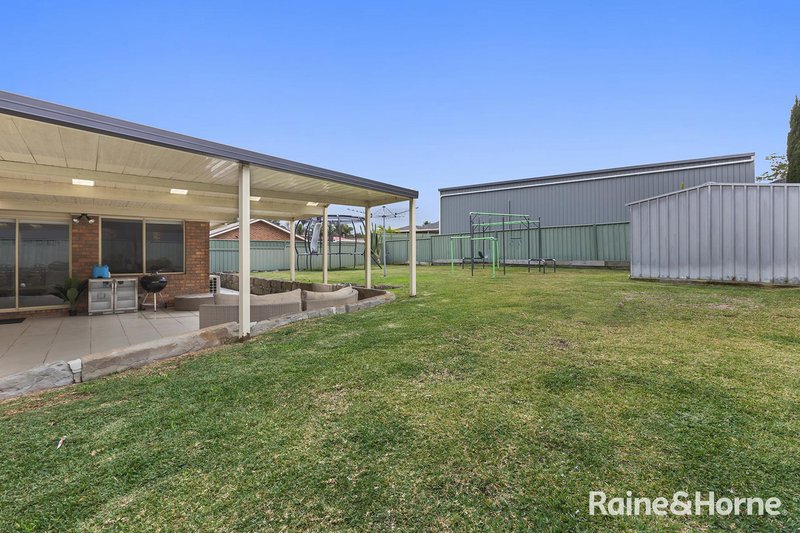 Photo - 68 Oakville Road, Edgeworth NSW 2285 - Image 13