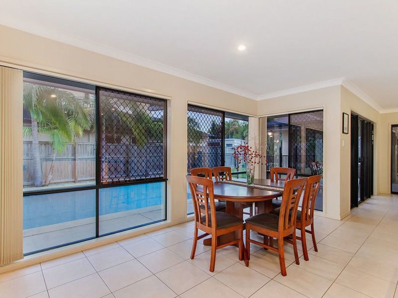 Photo - 68 Observatory Drive, Reedy Creek QLD 4227 - Image 7