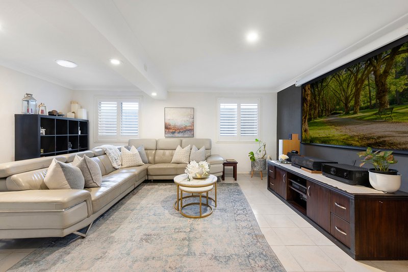 Photo - 68 Oxley Drive, Mount Colah NSW 2079 - Image 4