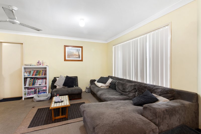 Photo - 68 Phillip Parade, Deception Bay QLD 4508 - Image 2