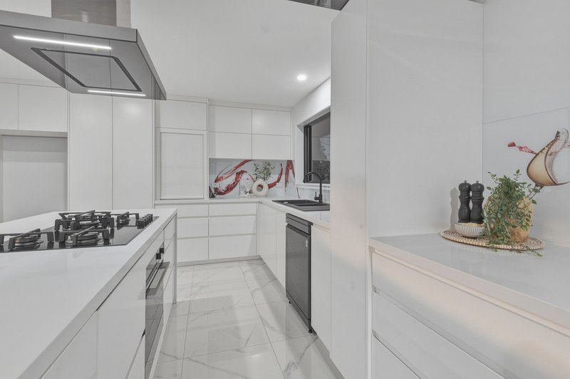 Photo - 68 Pie Street, Aspley QLD 4034 - Image 9
