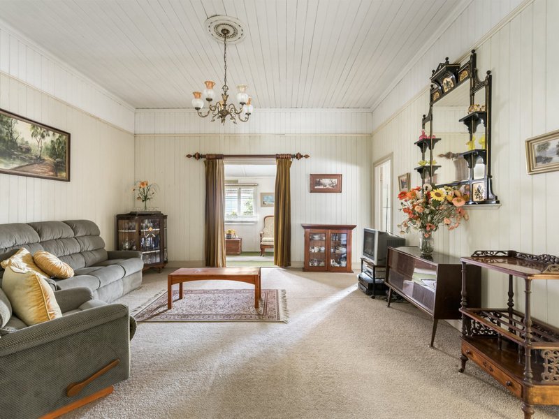 Photo - 68 Quarry Road, Sherwood QLD 4075 - Image 4
