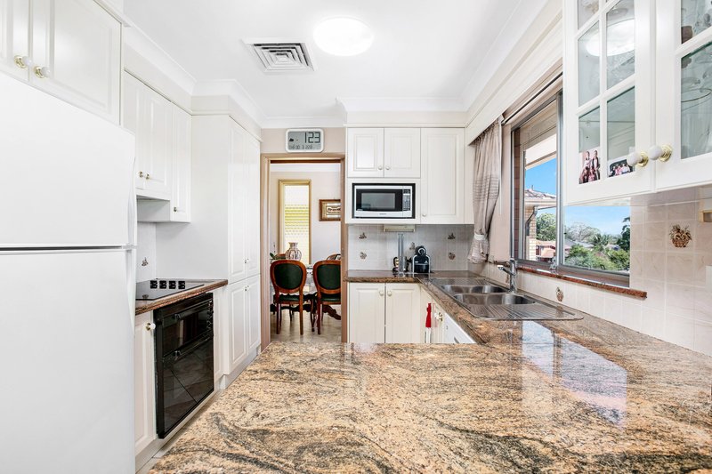 Photo - 68 Rex Road, Georges Hall NSW 2198 - Image 3