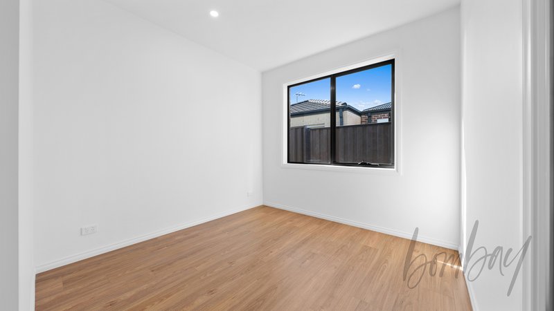 Photo - 68 Rulingia Road, Donnybrook VIC 3064 - Image 14