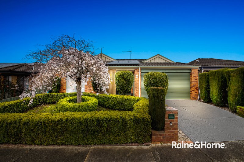 68 Scarborough Avenue, Cranbourne West VIC 3977