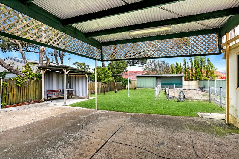 Photo - 68 Shellharbour Rd , Port Kembla NSW 2505 - Image 7