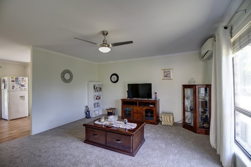 Photo - 68 South Queensborough Parade, Karalee QLD 4306 - Image 8