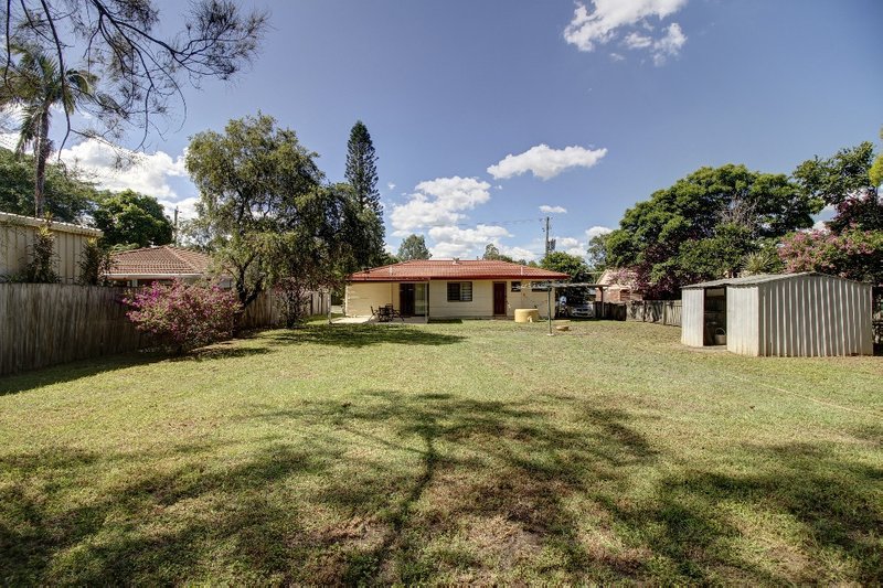 Photo - 68 South Queensborough Parade, Karalee QLD 4306 - Image 25