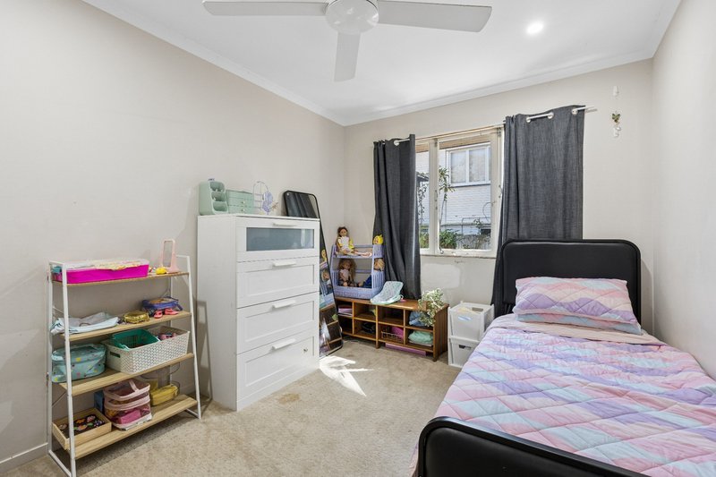 Photo - 68 Spitfire Avenue, Strathpine QLD 4500 - Image 7