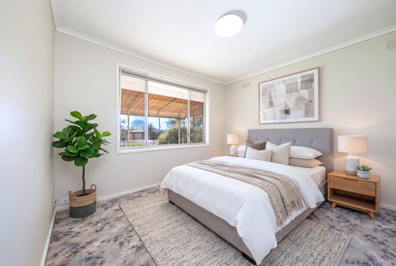 Photo - 68 Station Street, Sunbury VIC 3429 - Image 7