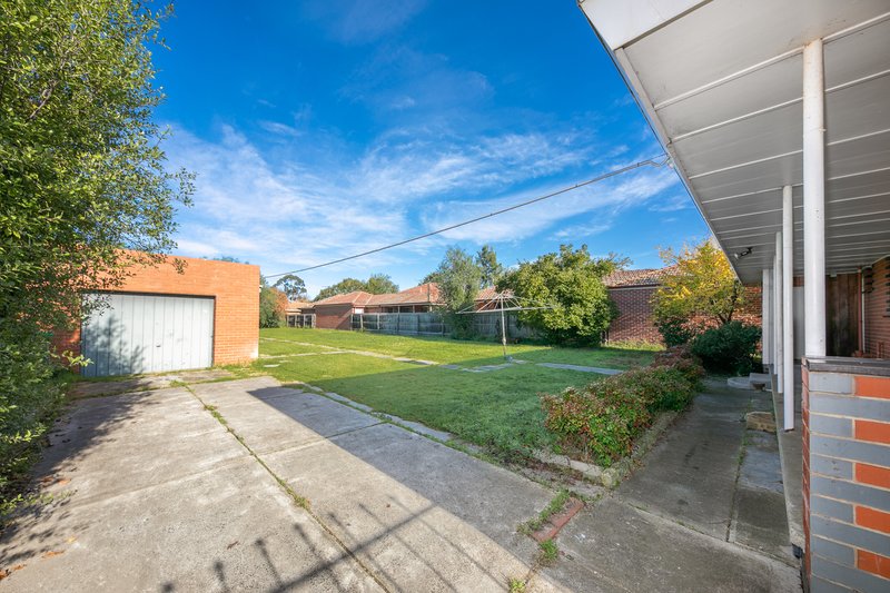 Photo - 68 Station Street, Sunbury VIC 3429 - Image 9