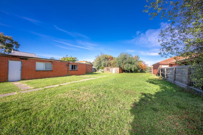 Photo - 68 Station Street, Sunbury VIC 3429 - Image 10
