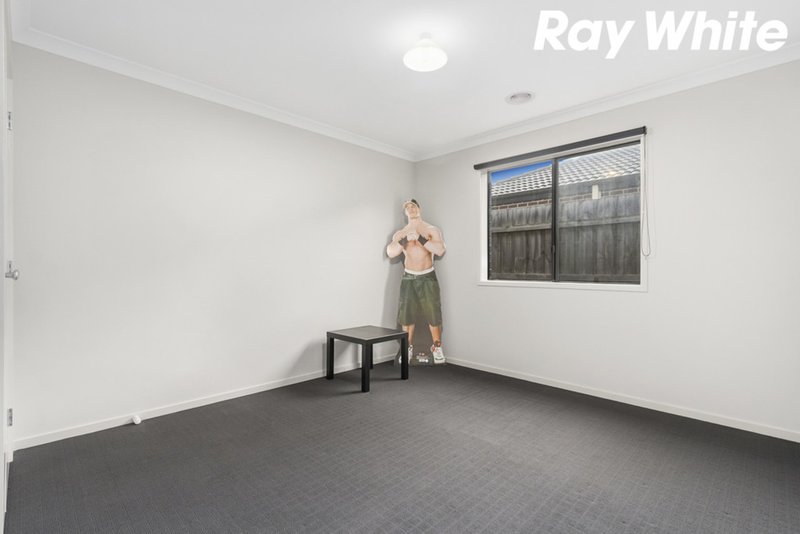 Photo - 68 Storey Drive, Pakenham VIC 3810 - Image 13