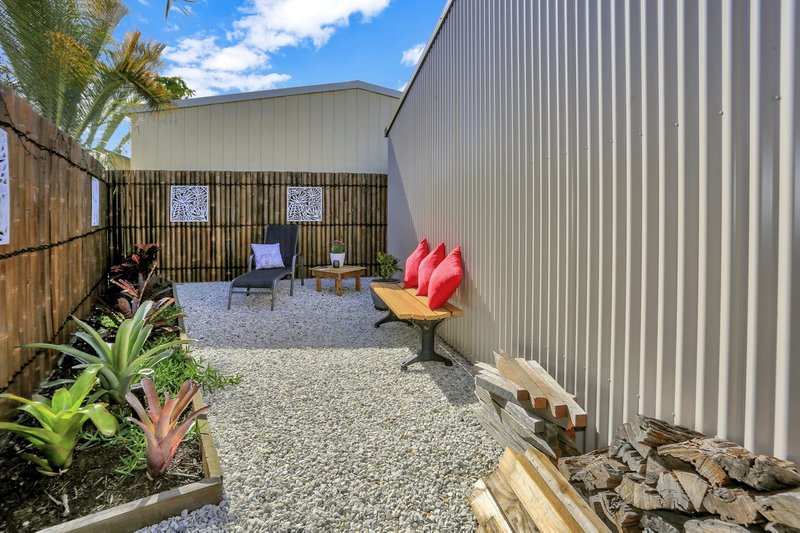 Photo - 68 Sunrise Crescent, Burrum Heads QLD 4659 - Image 3