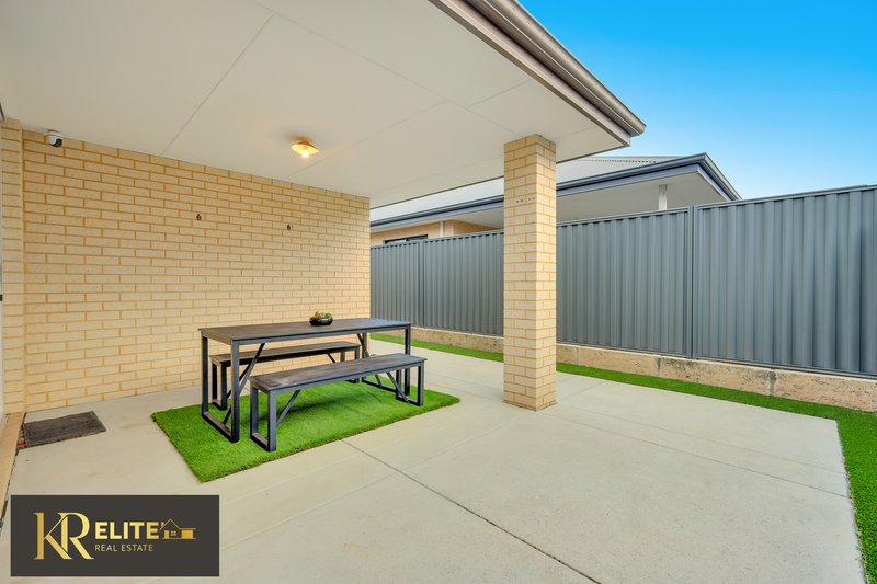 Photo - 68 Sunstone Boulevard, Treeby WA 6164 - Image 21