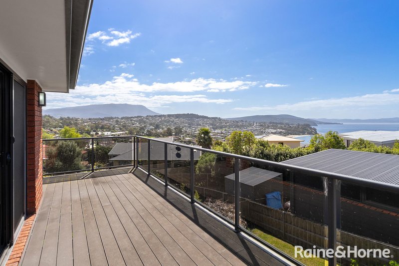 Photo - 68 Tinderbox Road, Blackmans Bay TAS 7052 - Image 14