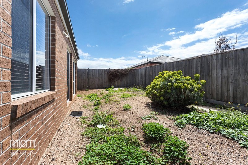 Photo - 68 Verdant Road, Truganina VIC 3029 - Image 3