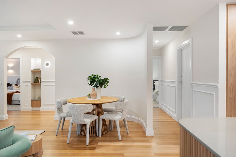 Photo - 68 Wallara Crescent, Bundoora VIC 3083 - Image 5