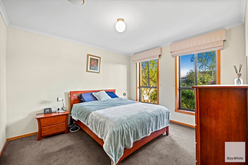 Photo - 68 Willys Avenue, Keilor Downs VIC 3038 - Image 3