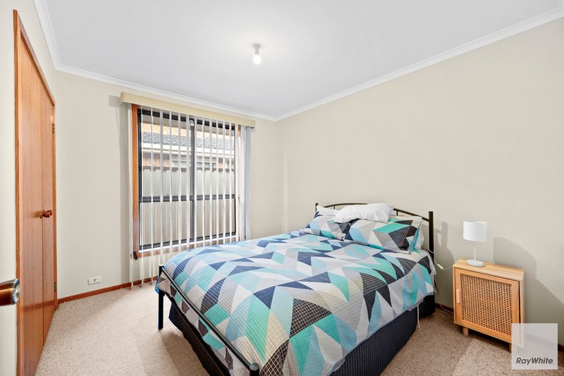 Photo - 68 Willys Avenue, Keilor Downs VIC 3038 - Image 8