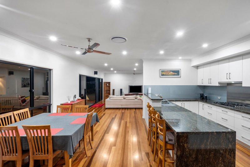 Photo - 68 Woodend Court, Park Ridge QLD 4125 - Image 5