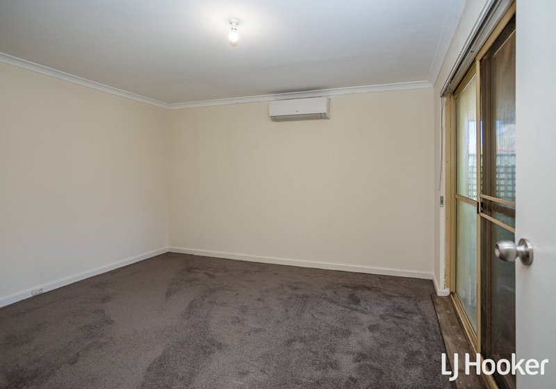 Photo - 68 Yale Road, Thornlie WA 6108 - Image 13