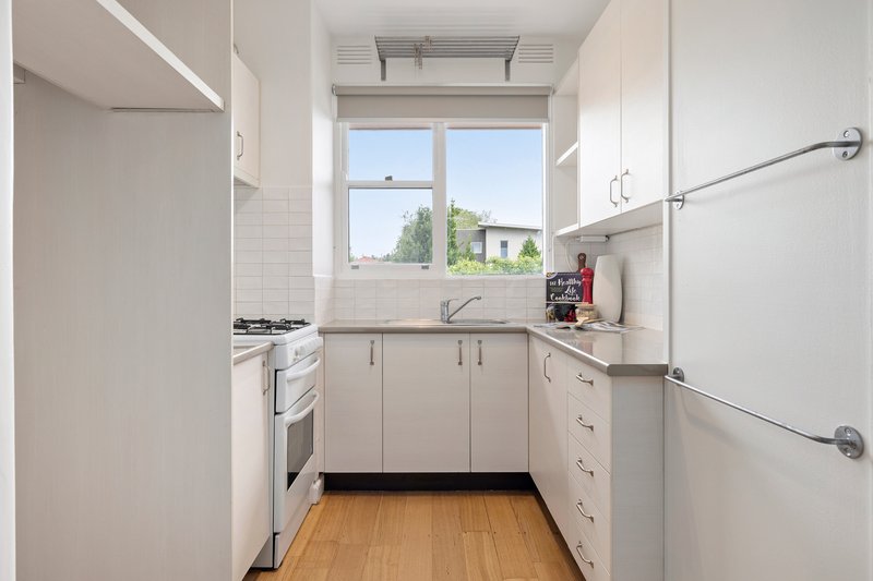 Photo - 6/80 Darling Road, Malvern East VIC 3145 - Image 5