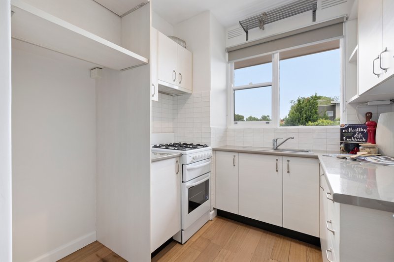 Photo - 6/80 Darling Road, Malvern East VIC 3145 - Image 6