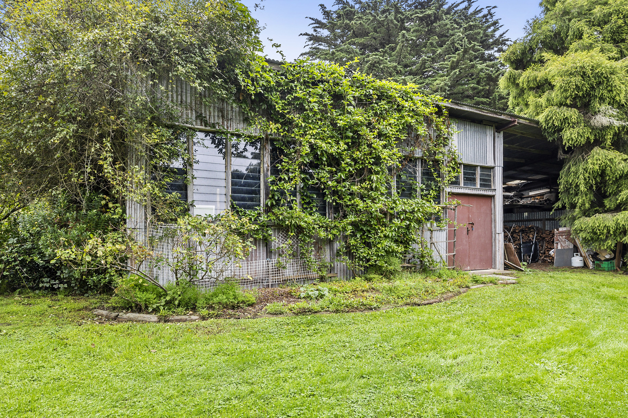 5-bedroom house at 680 Erskine Falls Road, Lorne, VIC 3232, Surf Coast, Victoria