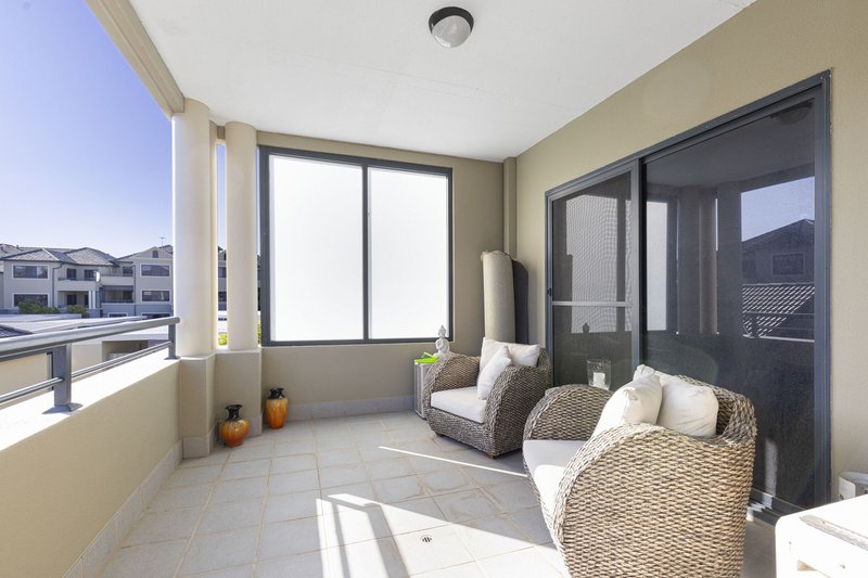 Photo - 68/12 Citadel Way, Currambine WA 6028 - Image 3