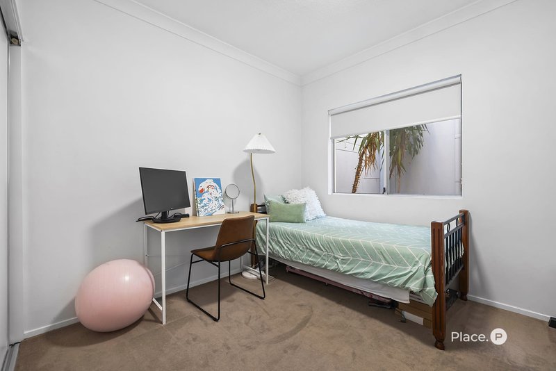 Photo - 6/82 Berwick Street, Fortitude Valley QLD 4006 - Image 8
