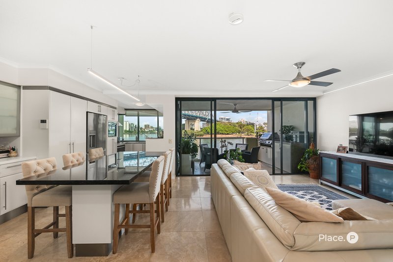 Photo - 6/82 Boundary Street, Brisbane City QLD 4000 - Image 4