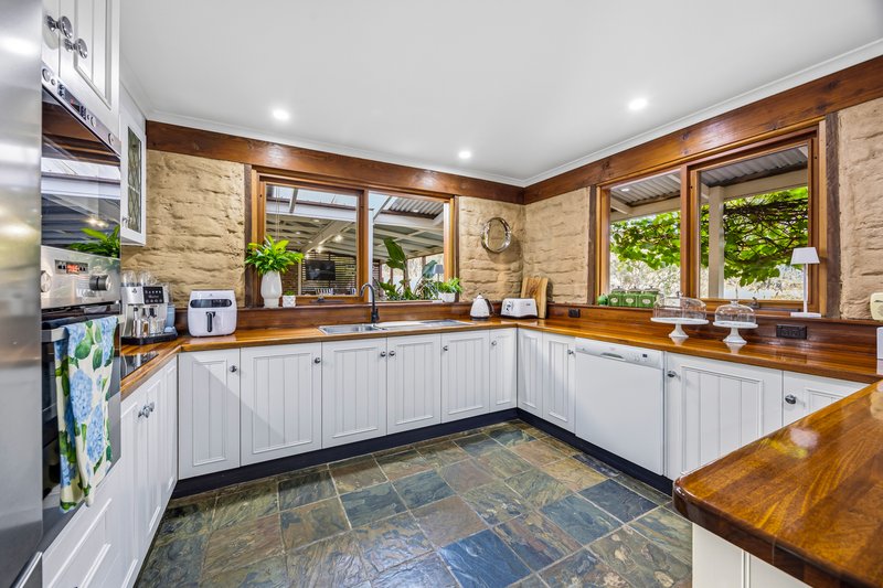 Photo - 6820 Pyrenees Highway, Avoca VIC 3467 - Image 4
