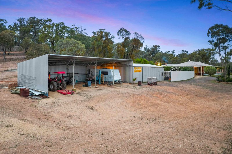 Photo - 6820 Pyrenees Highway, Avoca VIC 3467 - Image 14