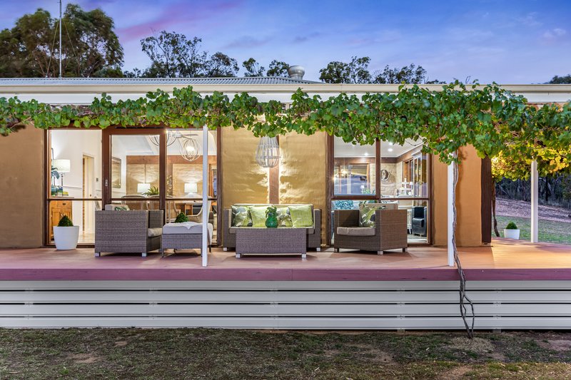 Photo - 6820 Pyrenees Highway, Avoca VIC 3467 - Image 27