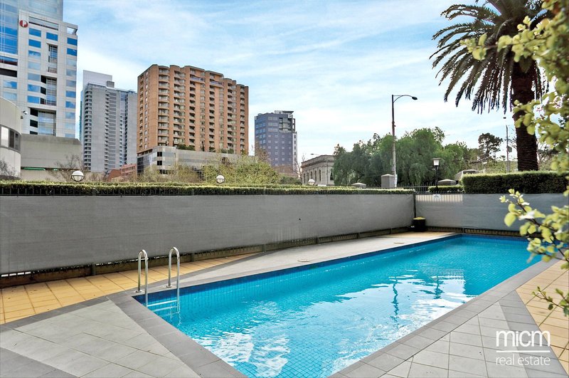 Photo - 68/33 La Trobe Street, Melbourne VIC 3000 - Image 12