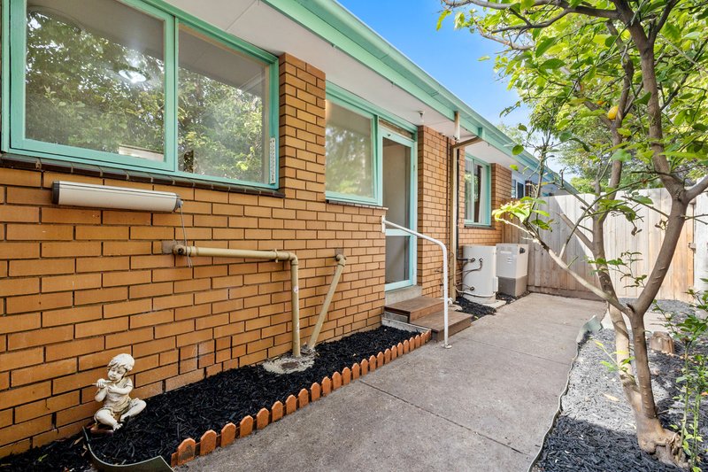 Photo - 6/84 Warrigal Road, Parkdale VIC 3195 - Image 6