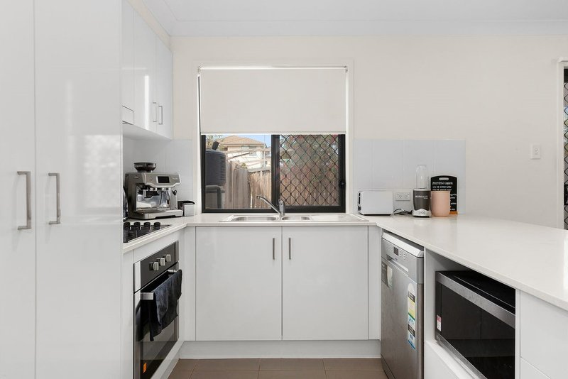 Photo - 68/46 Farinazzo Street, Richlands QLD 4077 - Image 4