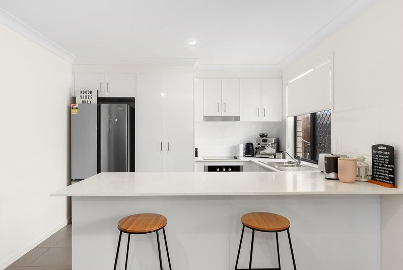 Photo - 68/46 Farinazzo Street, Richlands QLD 4077 - Image 5