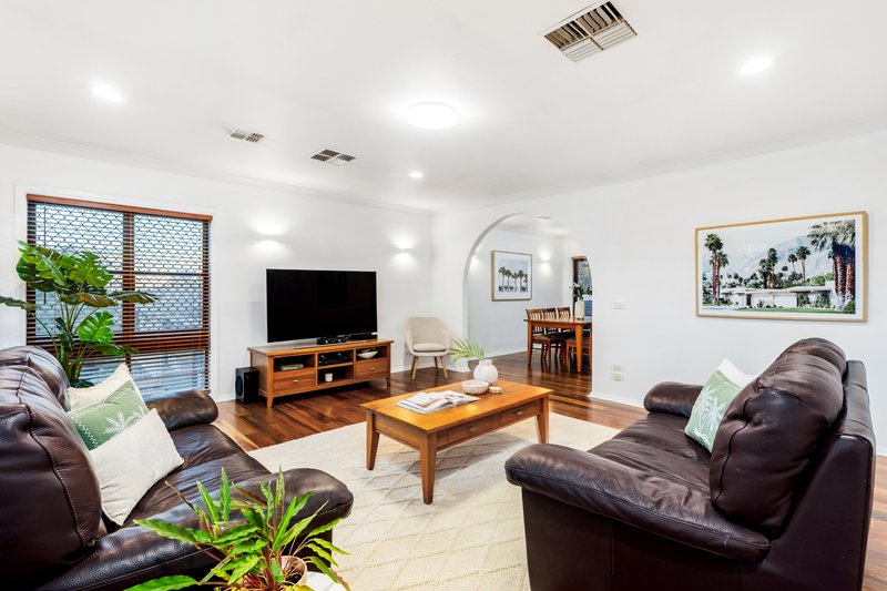 Photo - 685 Logan Road, Glenroy NSW 2640 - Image 11
