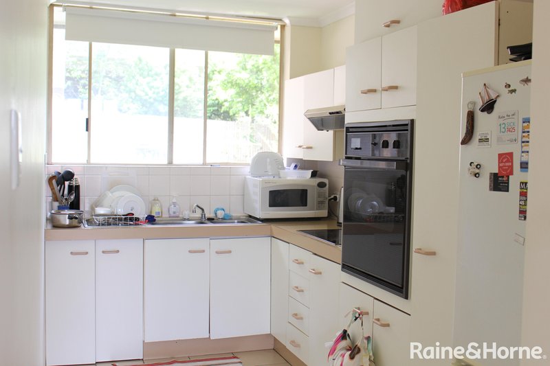 Photo - 6/85 Warren Street, St Lucia QLD 4067 - Image 2