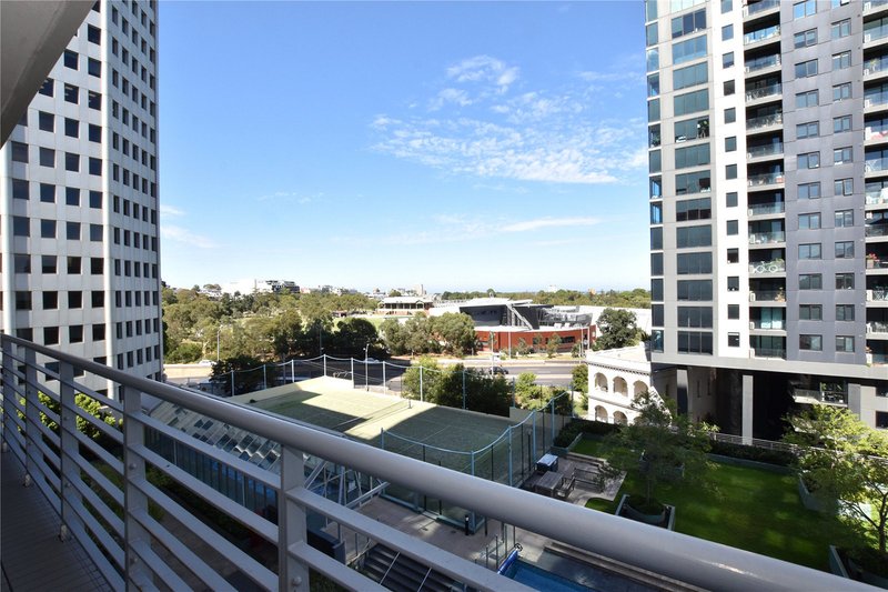 Photo - 68/632 St Kilda Road, Melbourne VIC 3004 - Image 8