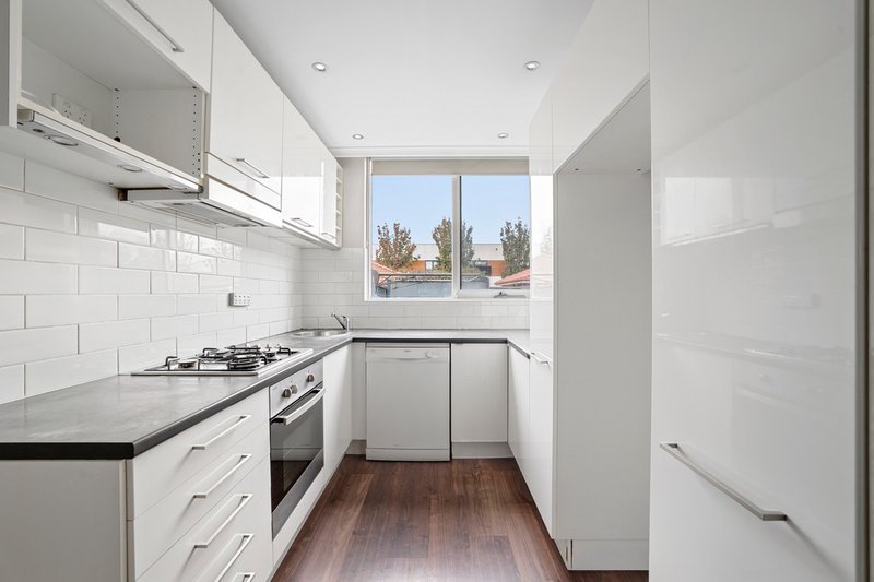 Photo - 6/866 Pascoe Vale Road, Glenroy VIC 3046 - Image 1