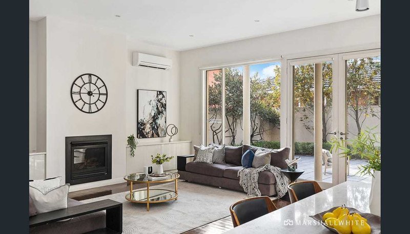 Photo - 687 Riversdale Road, Camberwell VIC 3124 - Image 1