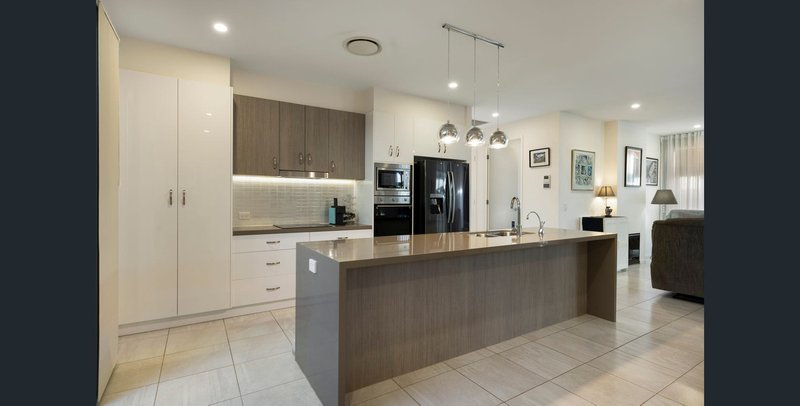 Photo - 68/75 Highgrove Drive, Highfields QLD 4352 - Image 3