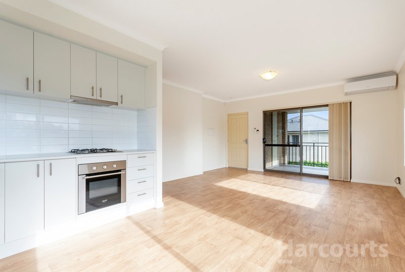 Photo - 6/88 Moreing Street, Redcliffe WA 6104 - Image 7