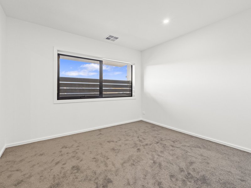 Photo - 68/8 Telfer Street, Coombs ACT 2611 - Image 9