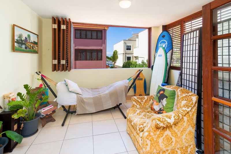 Photo - 6/89 Bayview Street, Runaway Bay QLD 4216 - Image 3