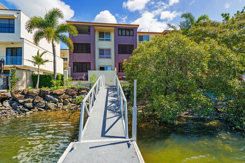 Photo - 6/89 Bayview Street, Runaway Bay QLD 4216 - Image 10